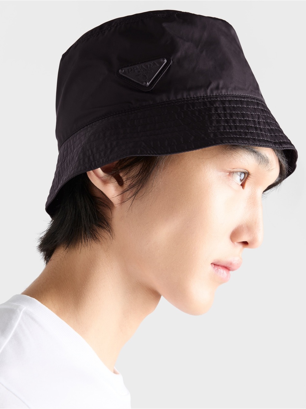 NWT: Prada Foldable Re-Nylon bucket hat - Size L